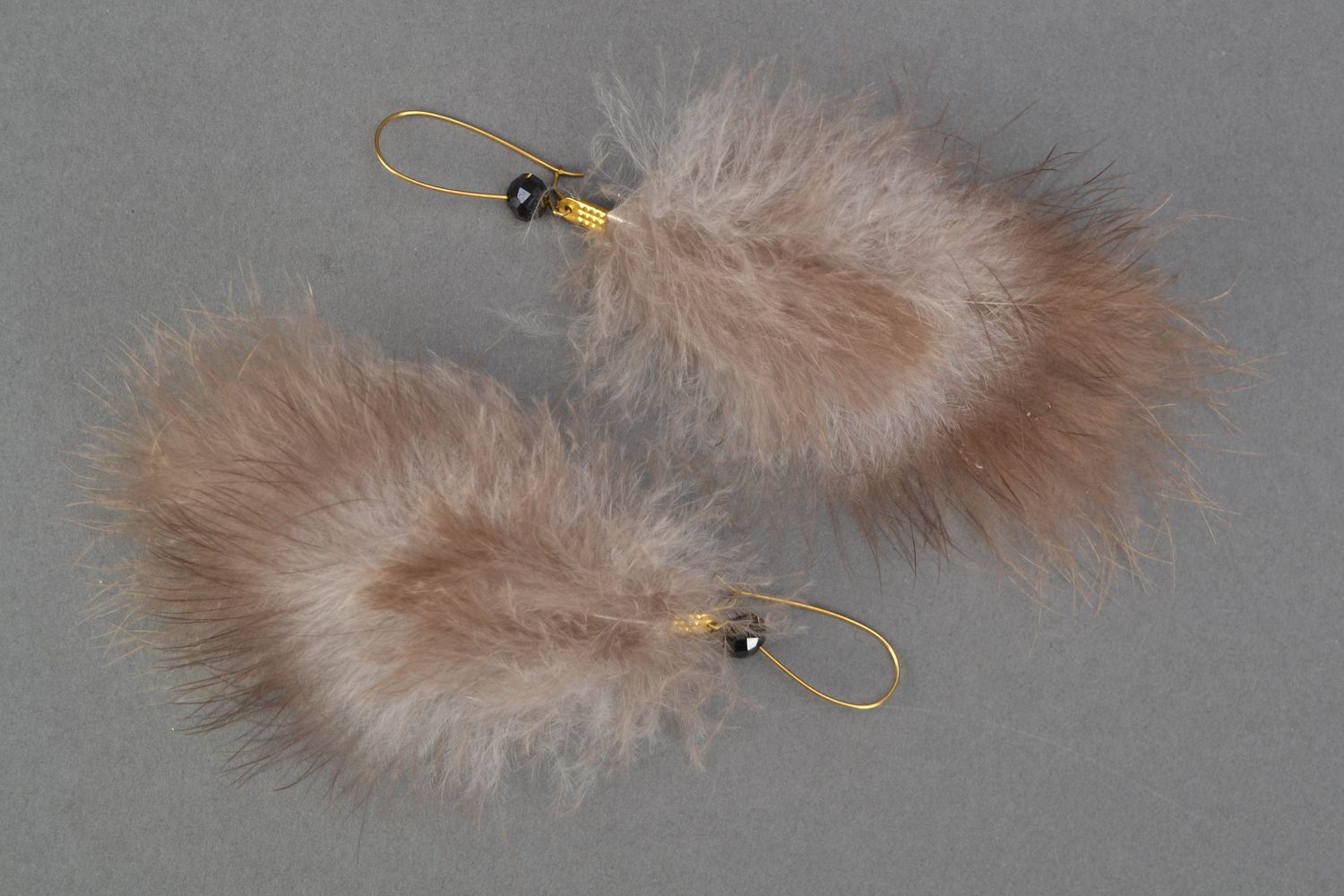 Ostrich feather earrings photo 3