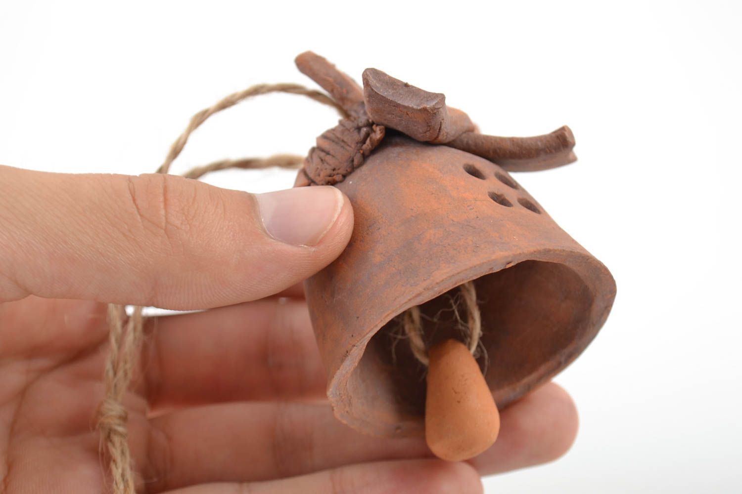 Clochette décorative en argile en forme de moulin brun faite main à suspendre photo 2