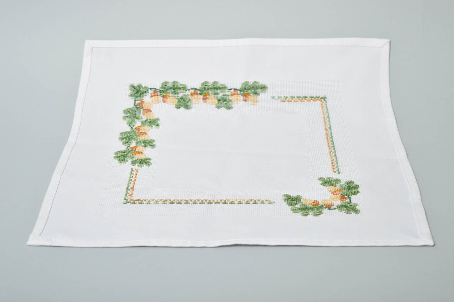 Handmade stylish linen napkin beautiful embroidered napkin home textile photo 4