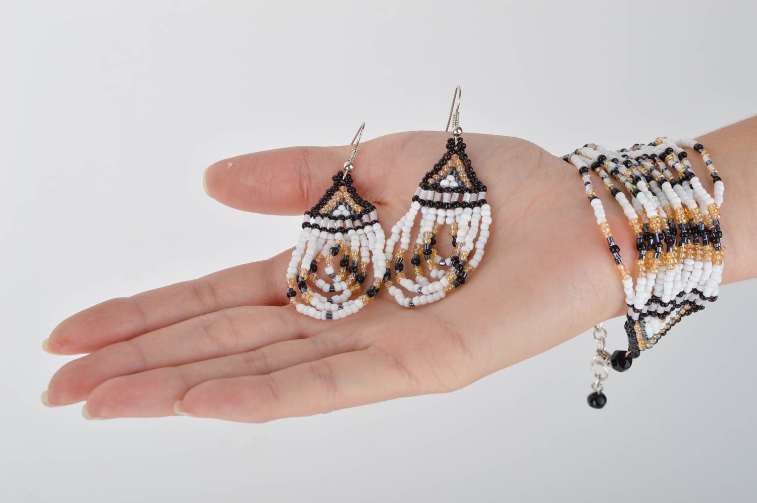 Handmade jewelry set beaded earrings wrist bracelet women accessories cool gifts photo 5