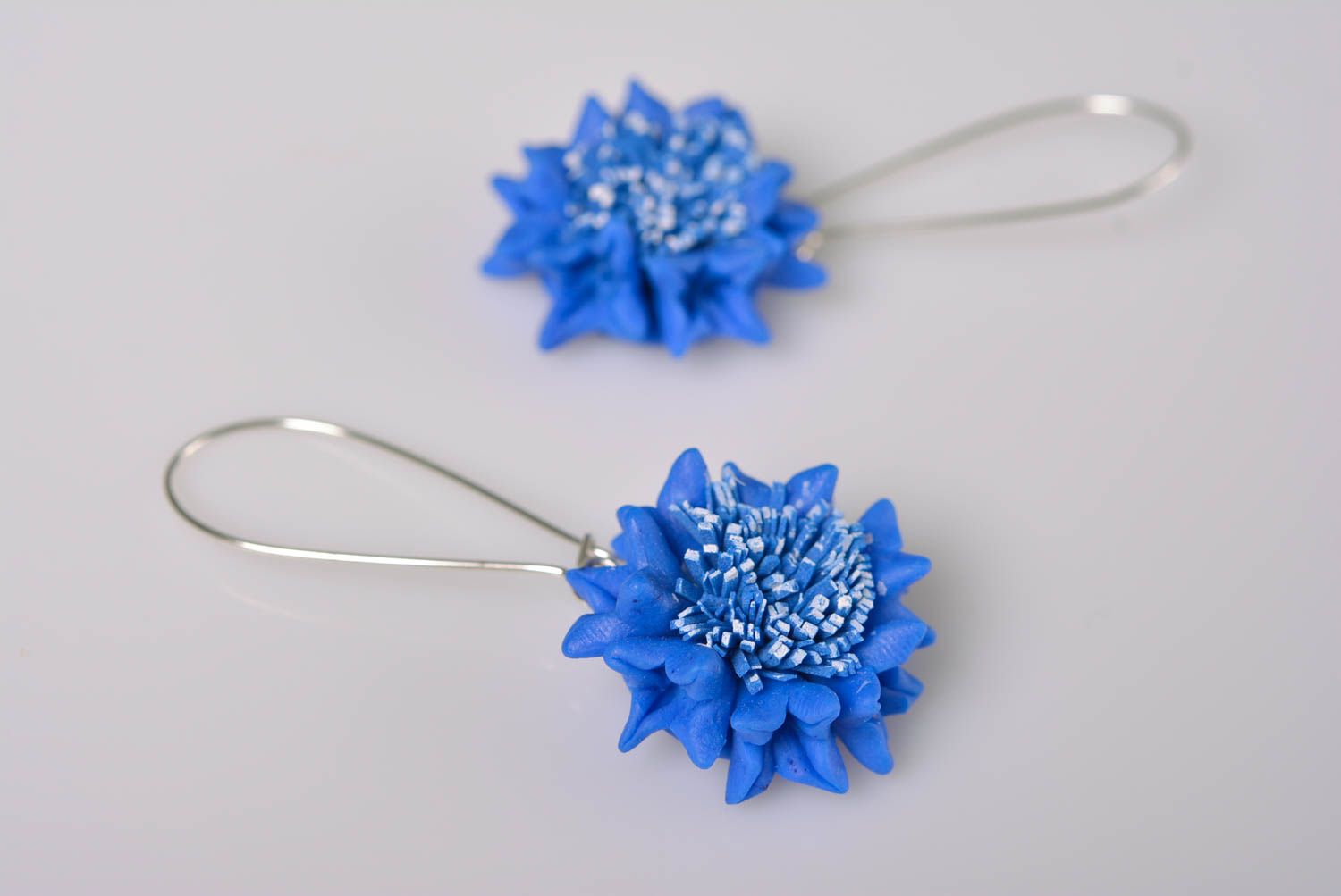 Handmade Blumen Schmuckset Collier und Ohrringe aus Polymerton blau schön  foto 4