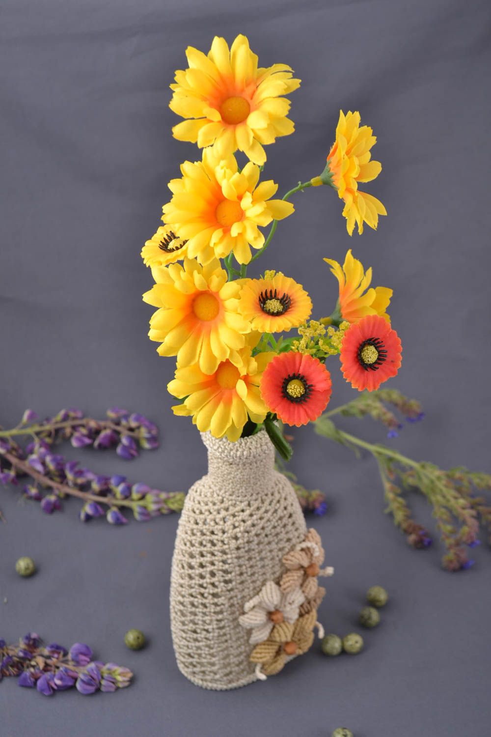 Petit vase en macramé avec fleurs artificielles fait main 25 cl original photo 1