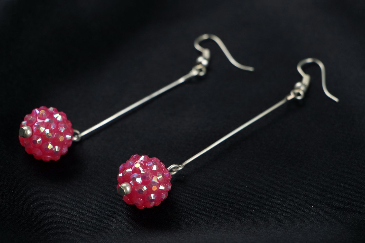 Boucles d'oreiles en perles du plastique Petites boules photo 2