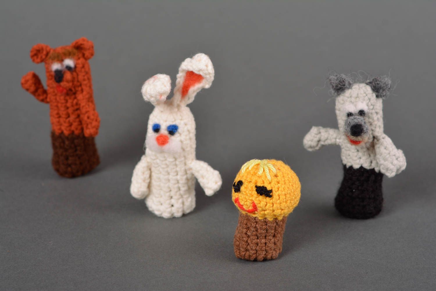 Crocheted handmade finger toy stylish toy for kids home theater doll performance photo 4