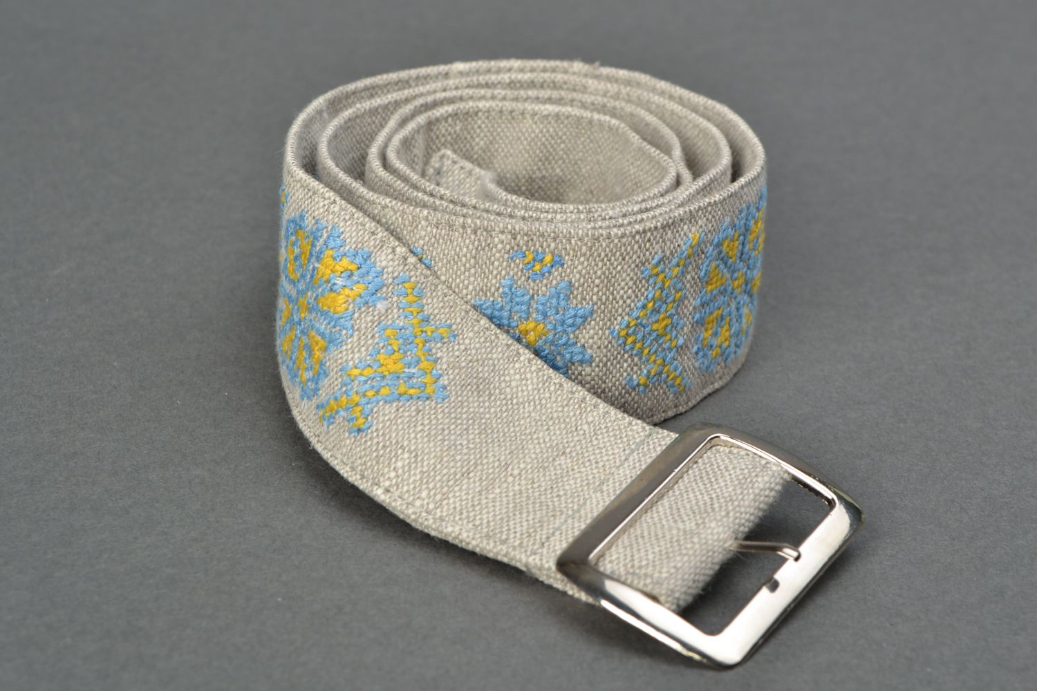Light cross stitch embroidered belt  photo 4