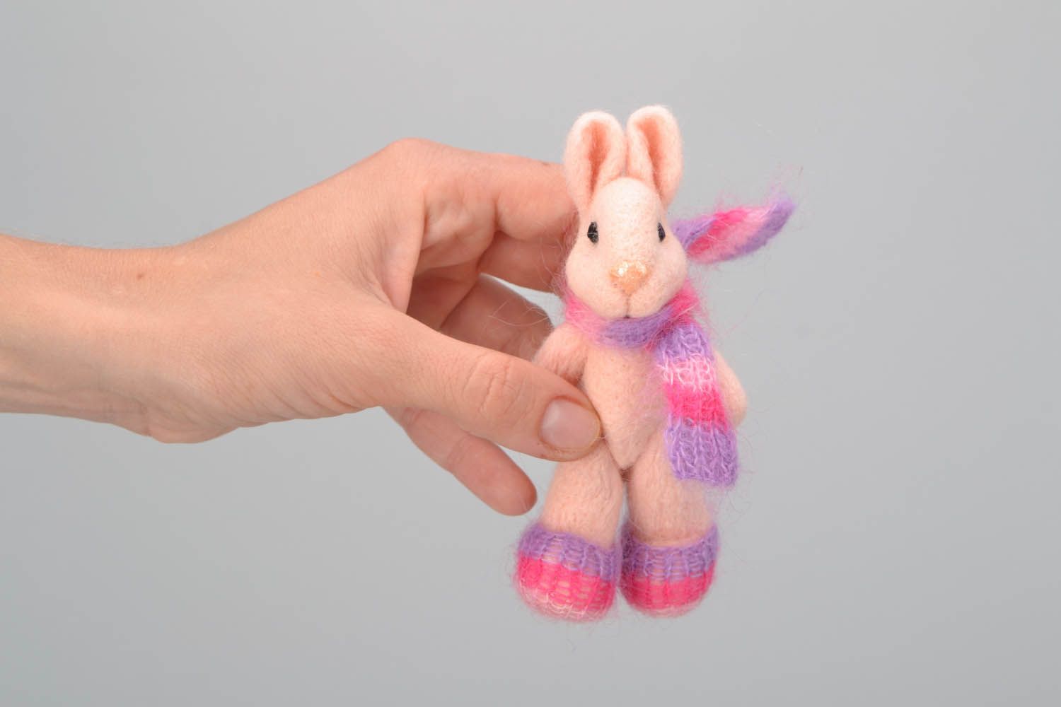 Soft woolen toy Pink rabbit photo 2