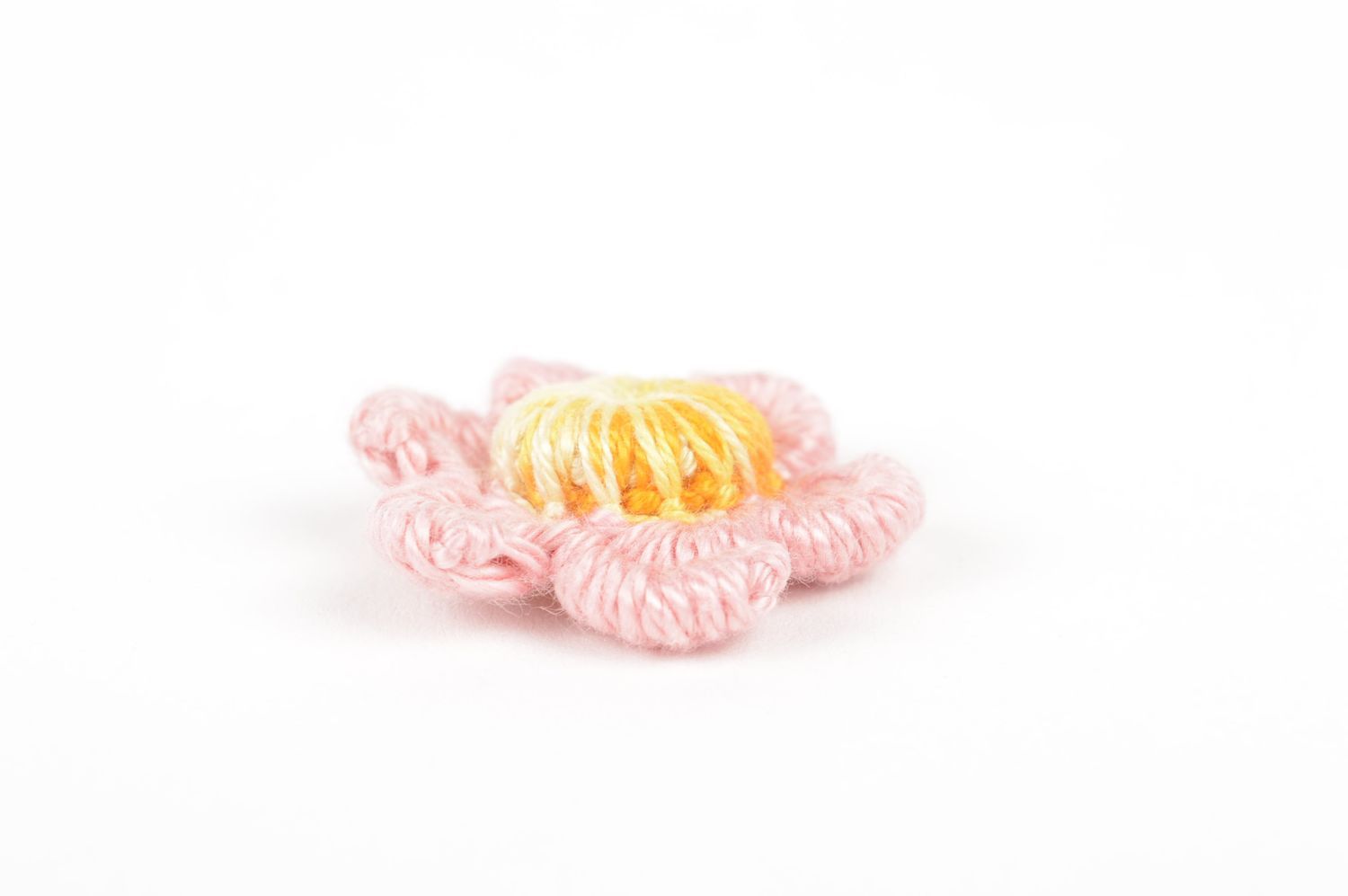 Handmade jewelry findings crocheted jewelry making supplies flower brooch  photo 4