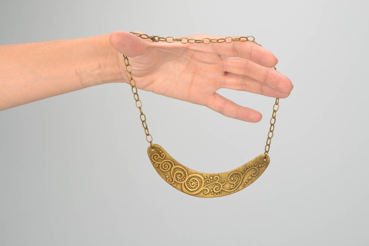 Brass necklace with original pattern photo 2