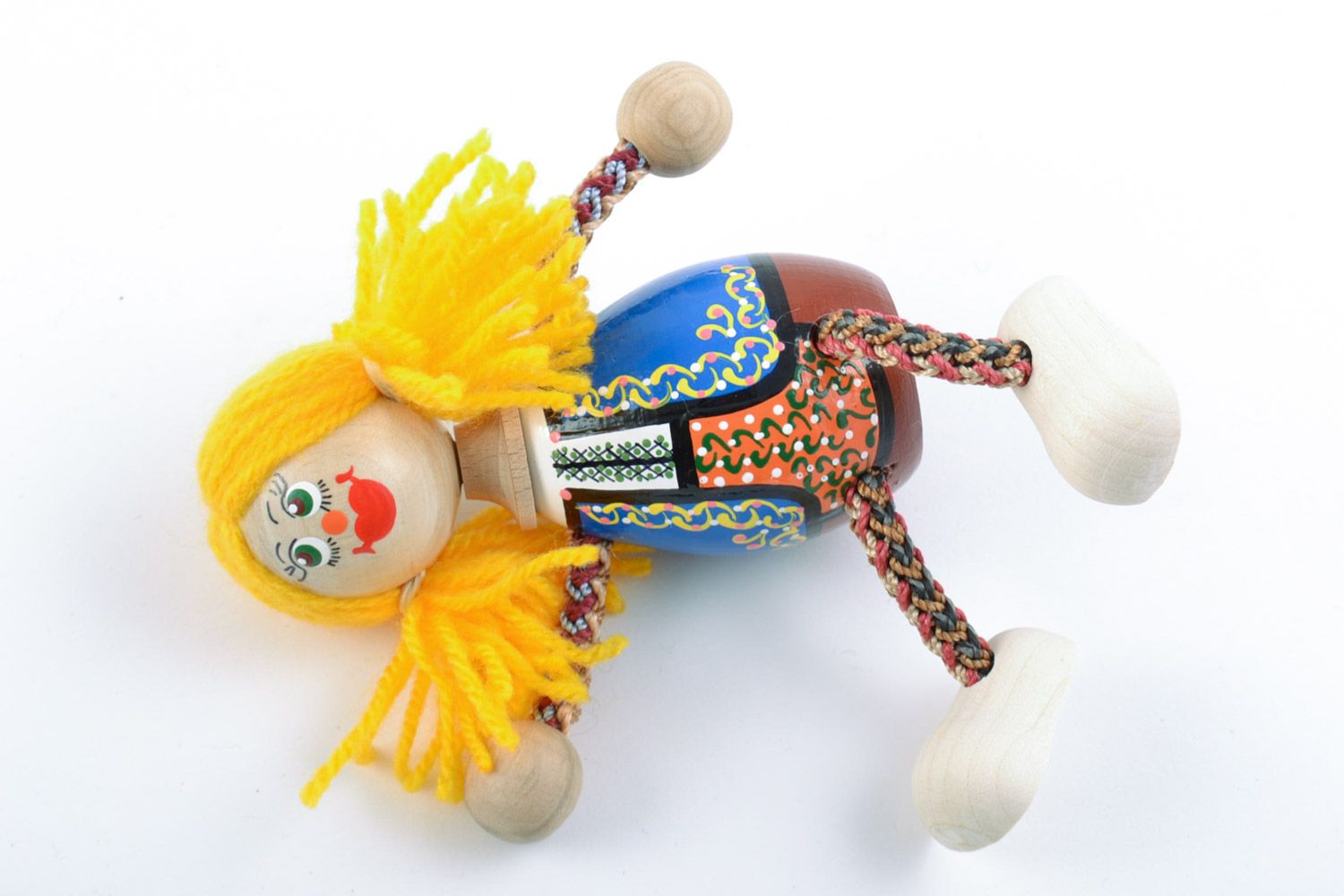 Öko Spielzeug Puppe aus Holz mit Bemalung schön Handarbeit Geschenk für Mädchen foto 5
