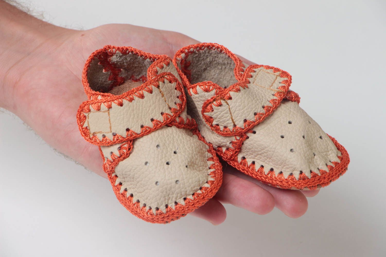 Handmade light soft leather baby shoes stitched with orange threads with velcro photo 5