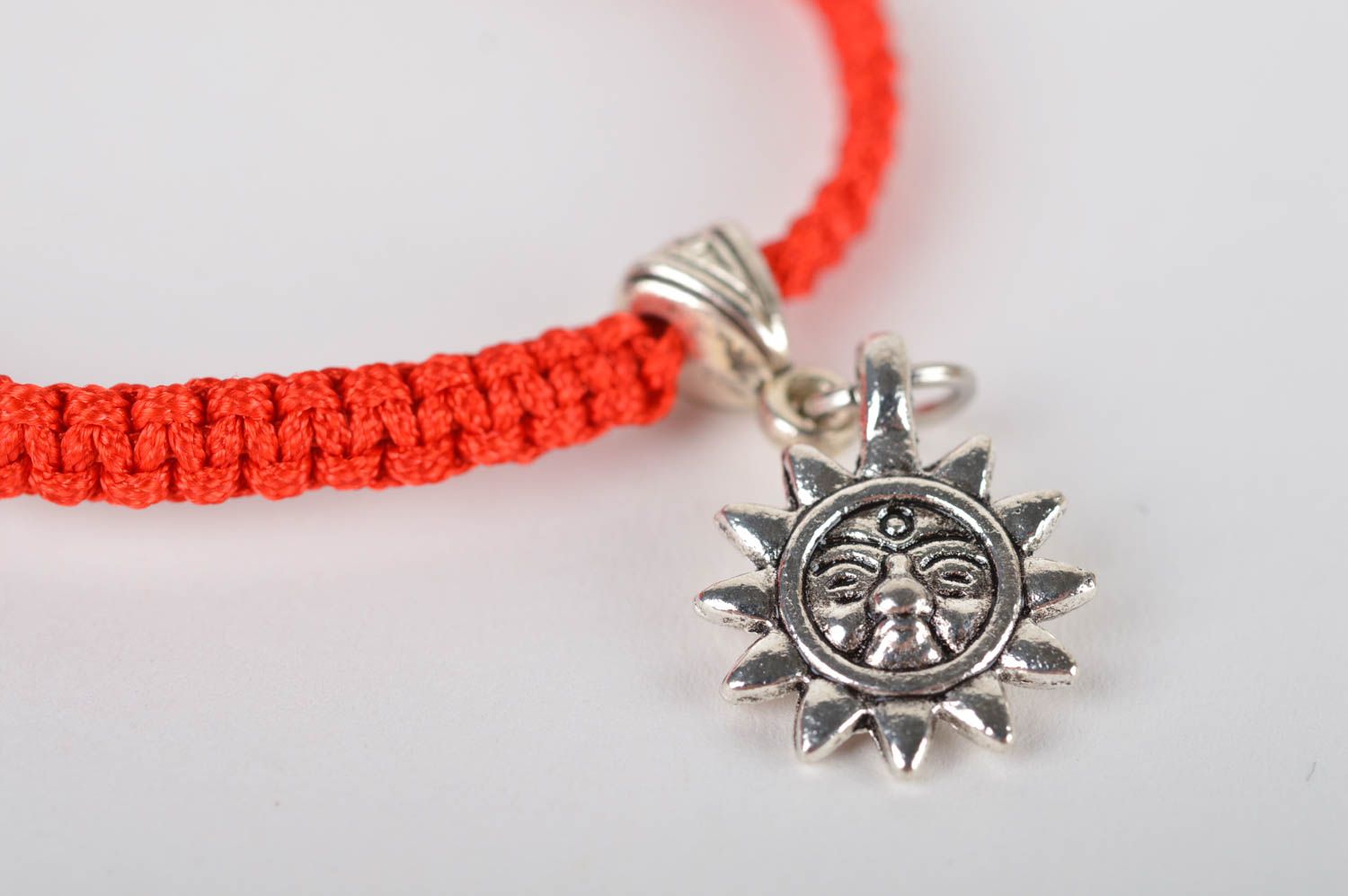 Stylish handmade thread bracelet woven bracelet designs artisan jewelry photo 4