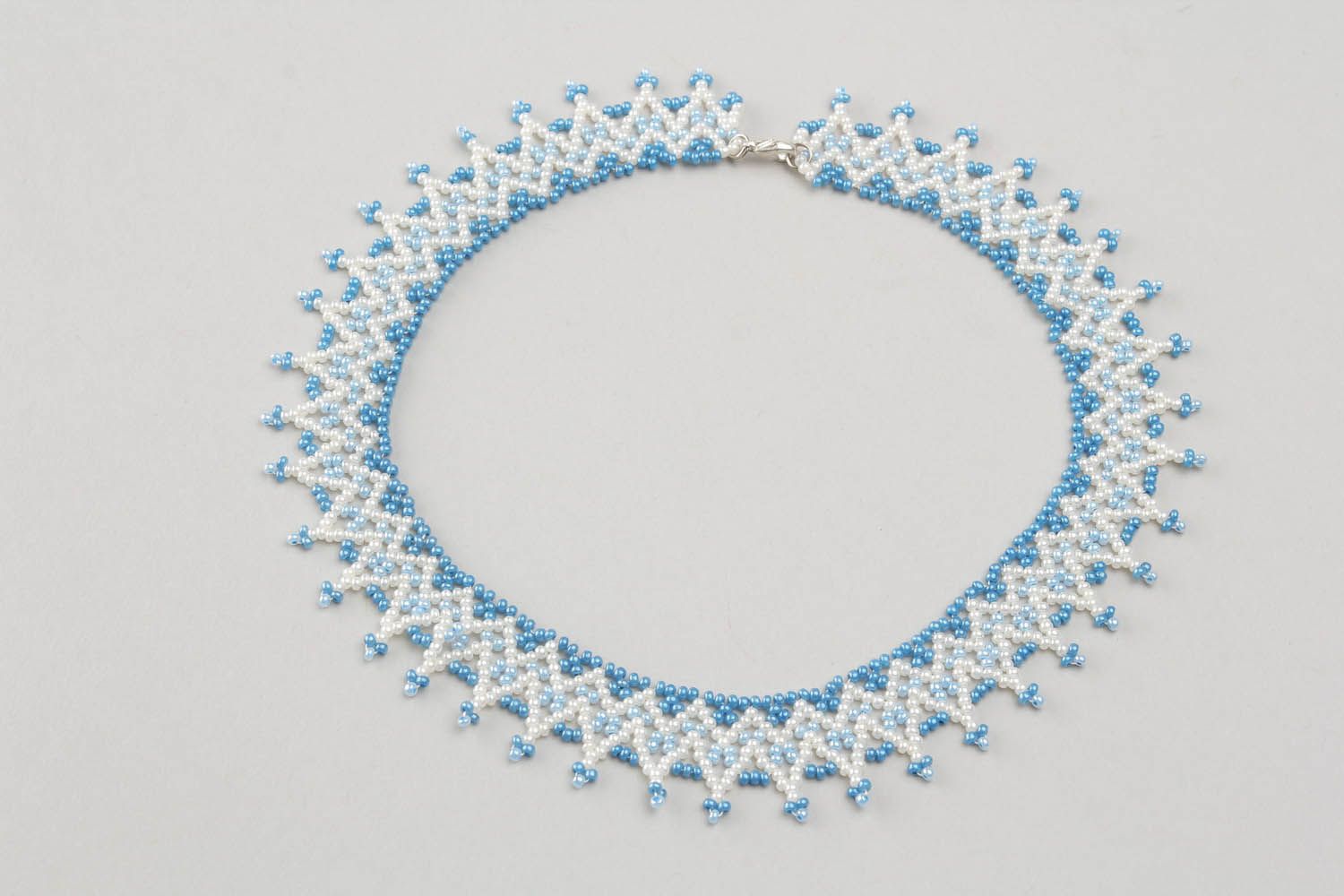 Beaded necklace Blue photo 4