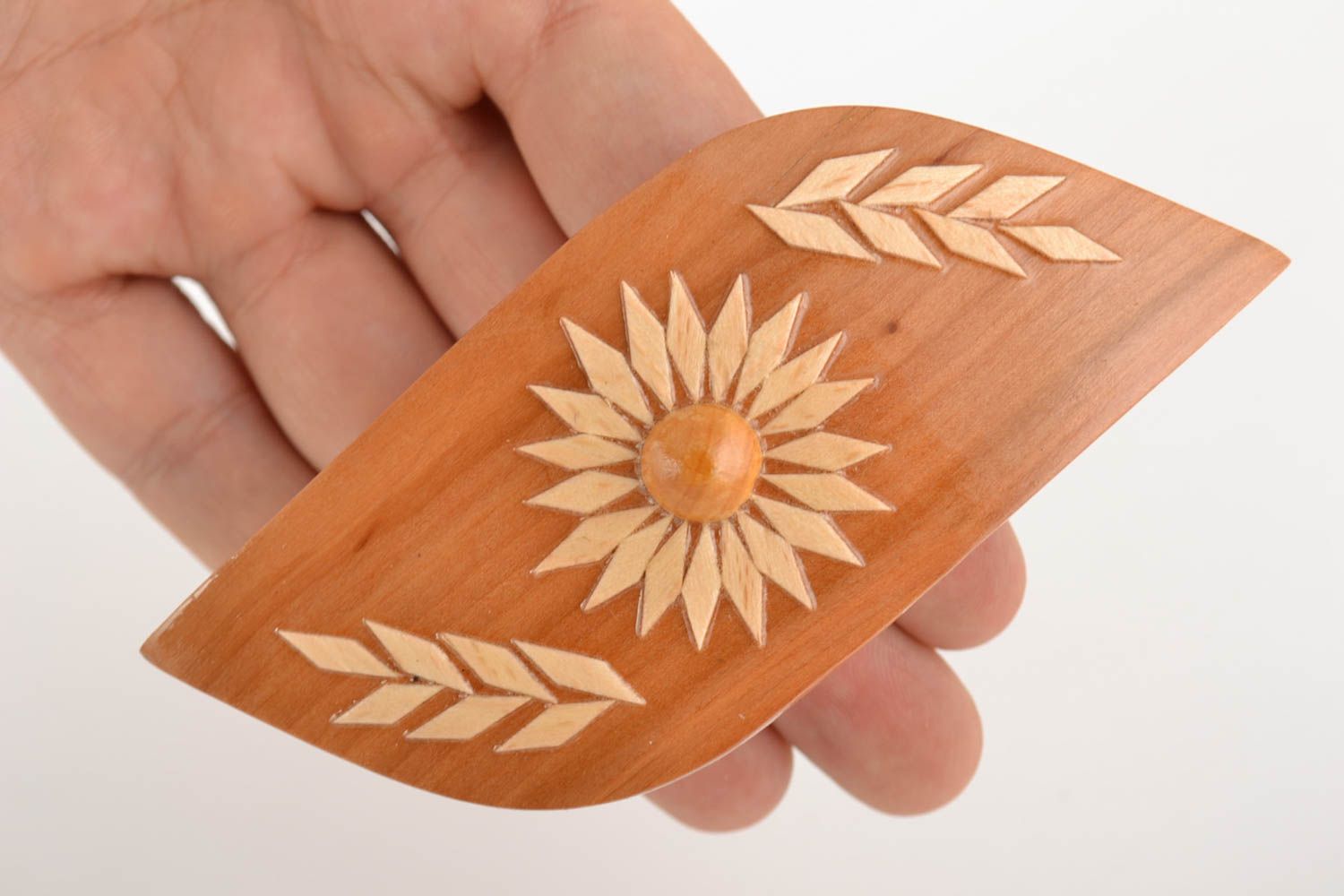 Head flowers accessories Beautiful women's handmade eco friendly wooden hair clip with pattern  photo 3