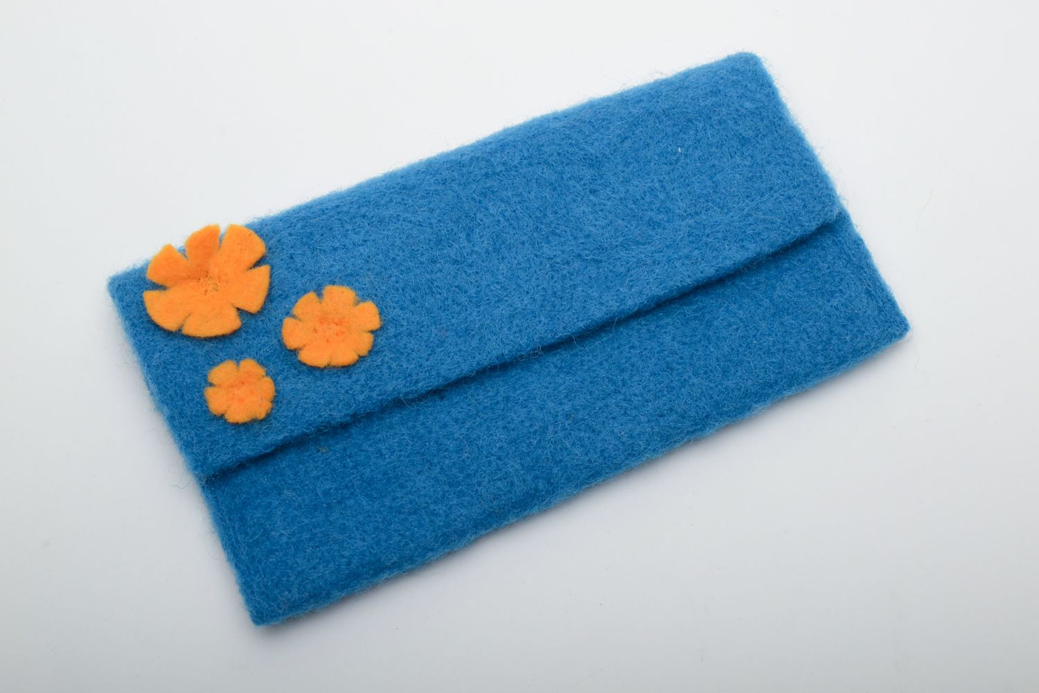 Синий кошелек ручной работы из шерсти в технике валяния детский фото 2