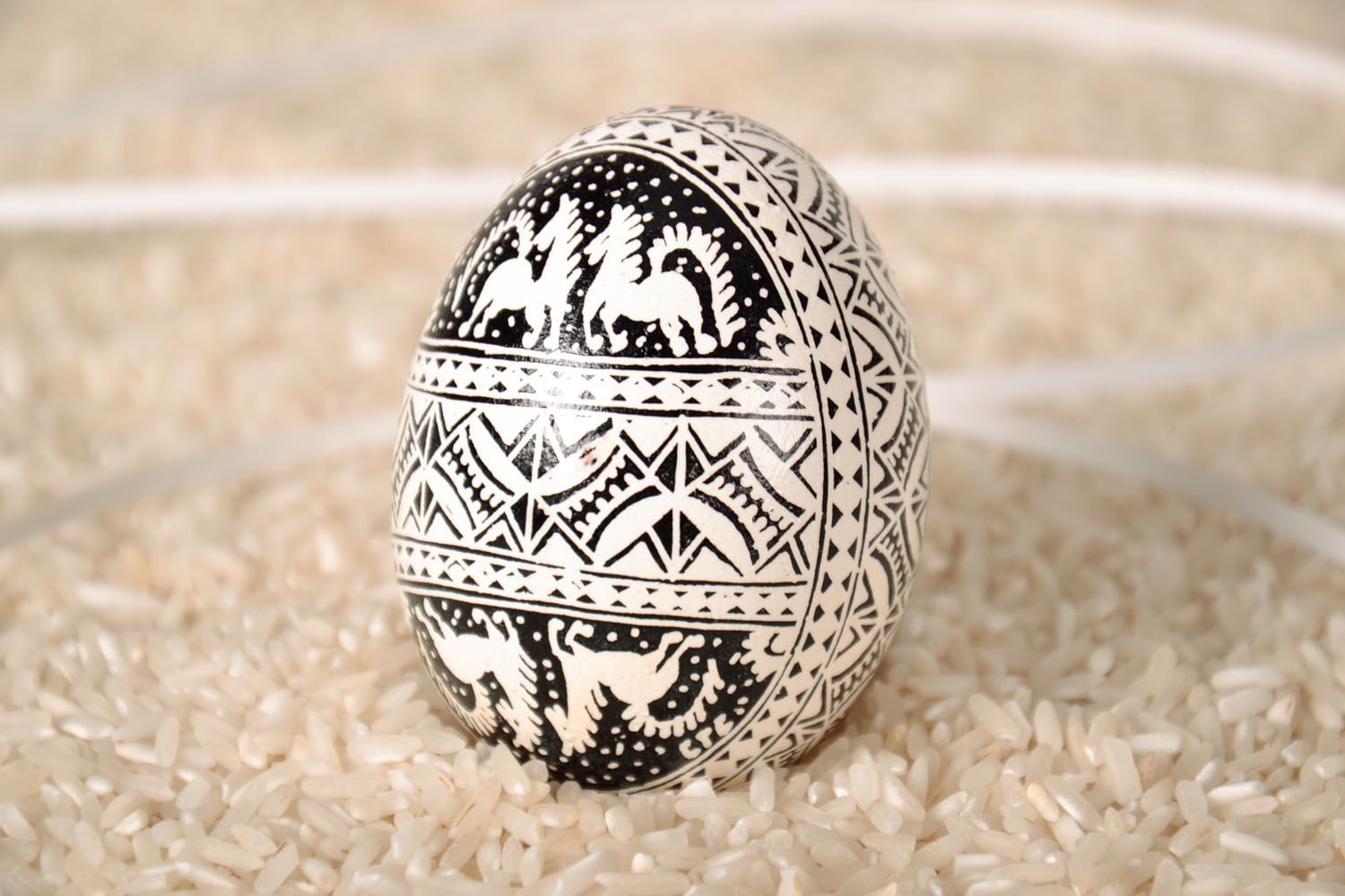 Easter egg made of hen egg photo 1