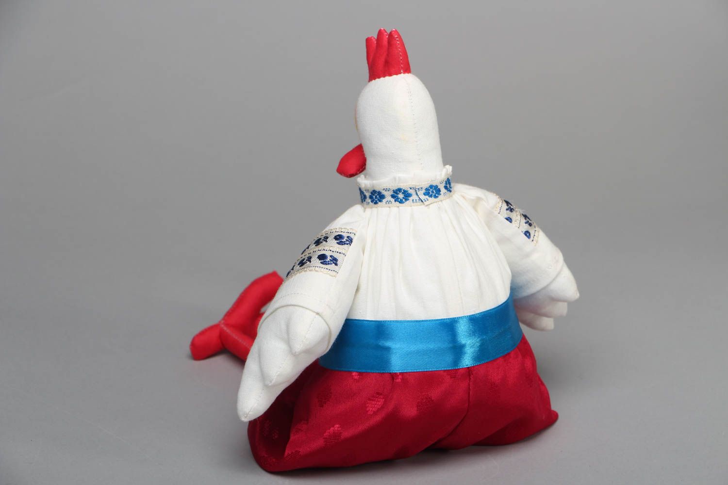 Jouet décoratif en costume national Coq photo 3