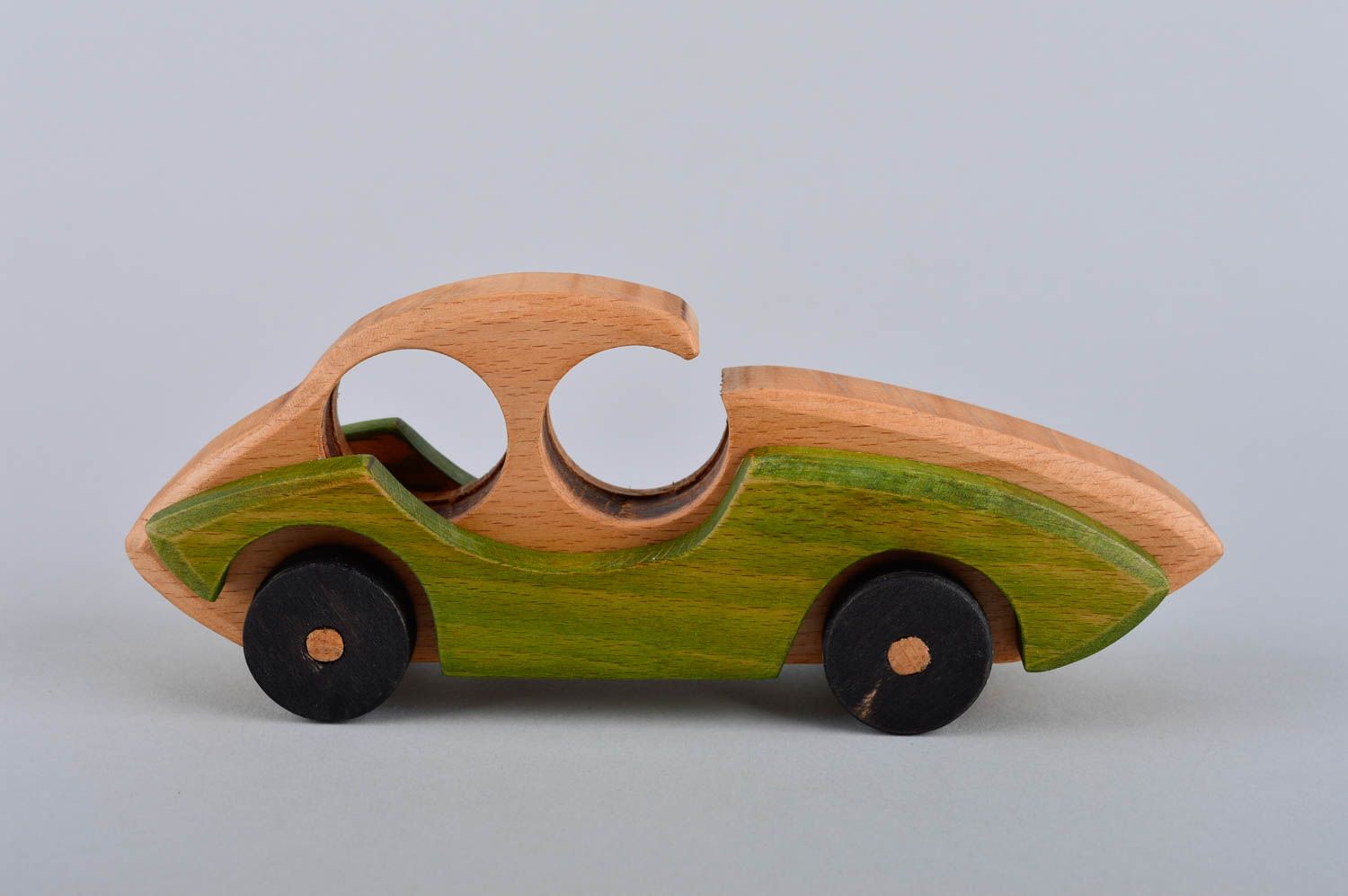 Игрушка ручной работы деревянная игрушка машинка маленькая игрушка из дерева фото 2