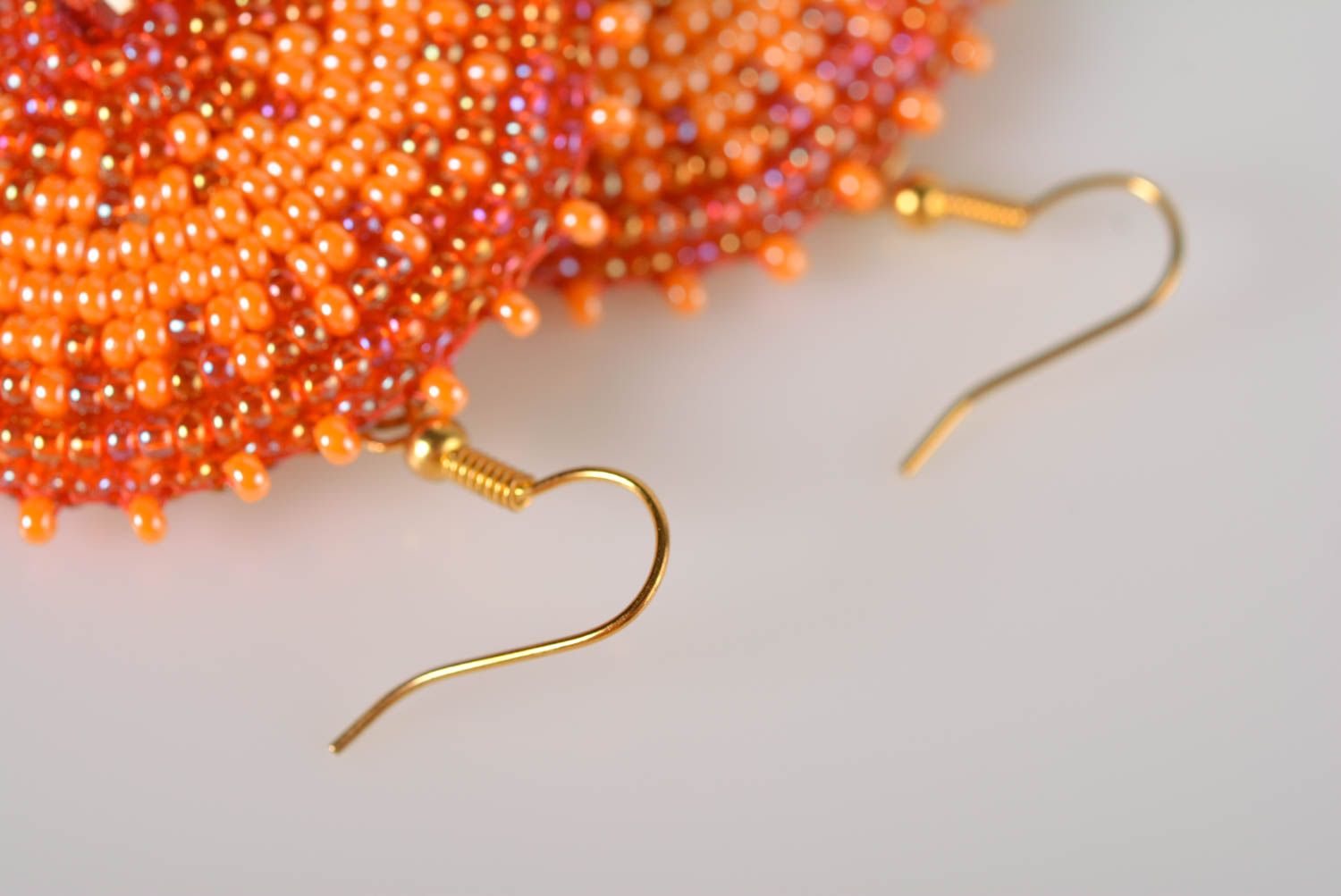 Boucles d'oreilles pendantes Bijou fait main perles rocaille orange Cadeau femme photo 4