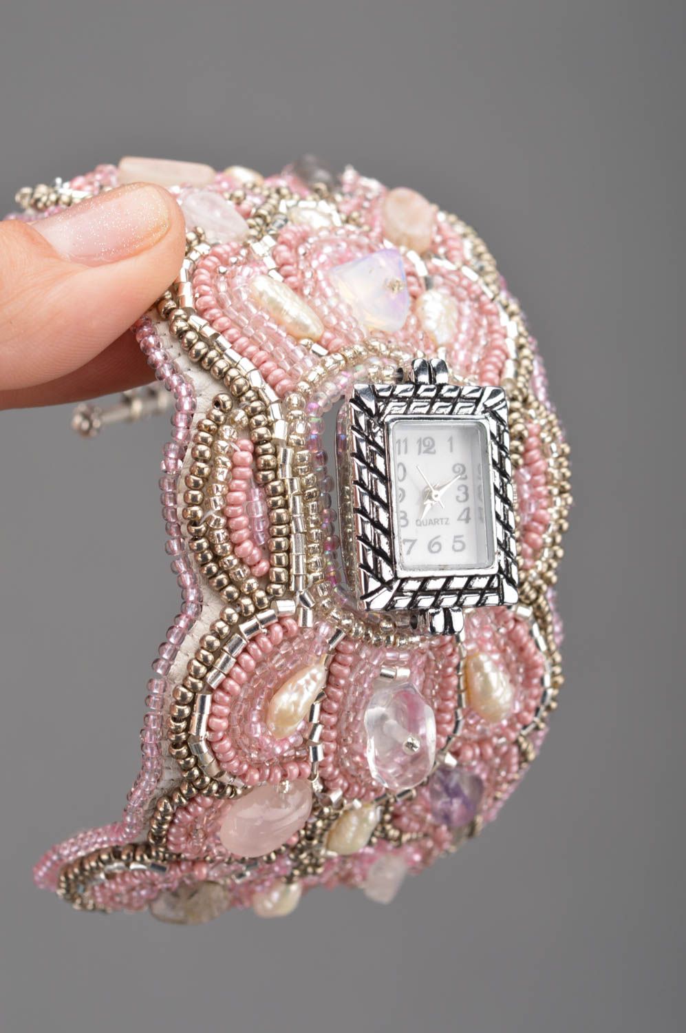 Pink handmade designer unusual wrist watch made of beads on leather basis photo 2