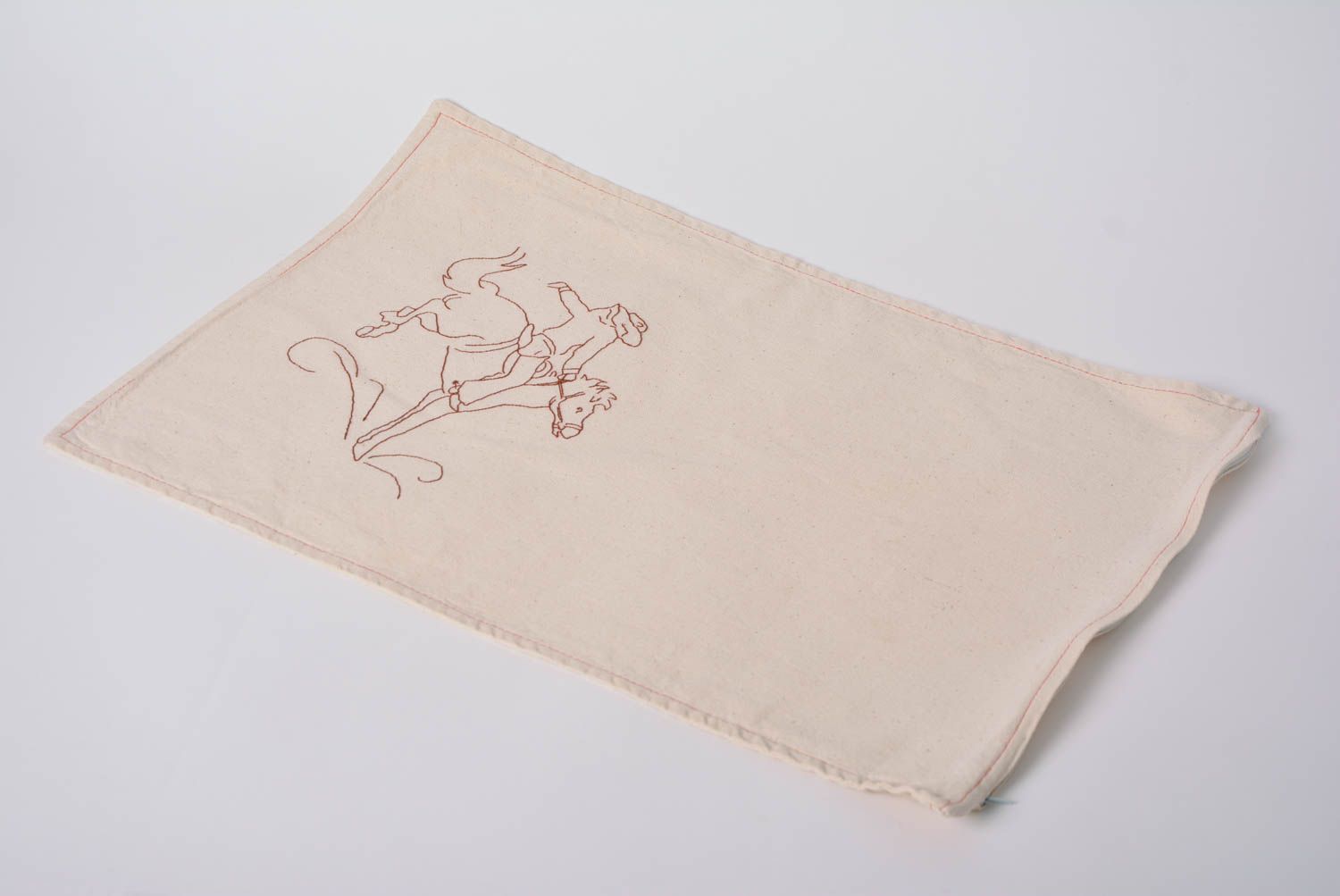 Funda de almohada de lino mezclado hecha a mano blanca con cowboy bordado  foto 2