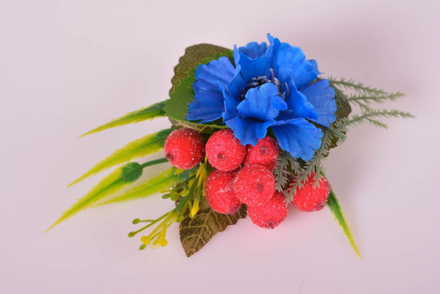 Необычное украшение ручной работы заколка с цветком аксессуар для волос фото 1