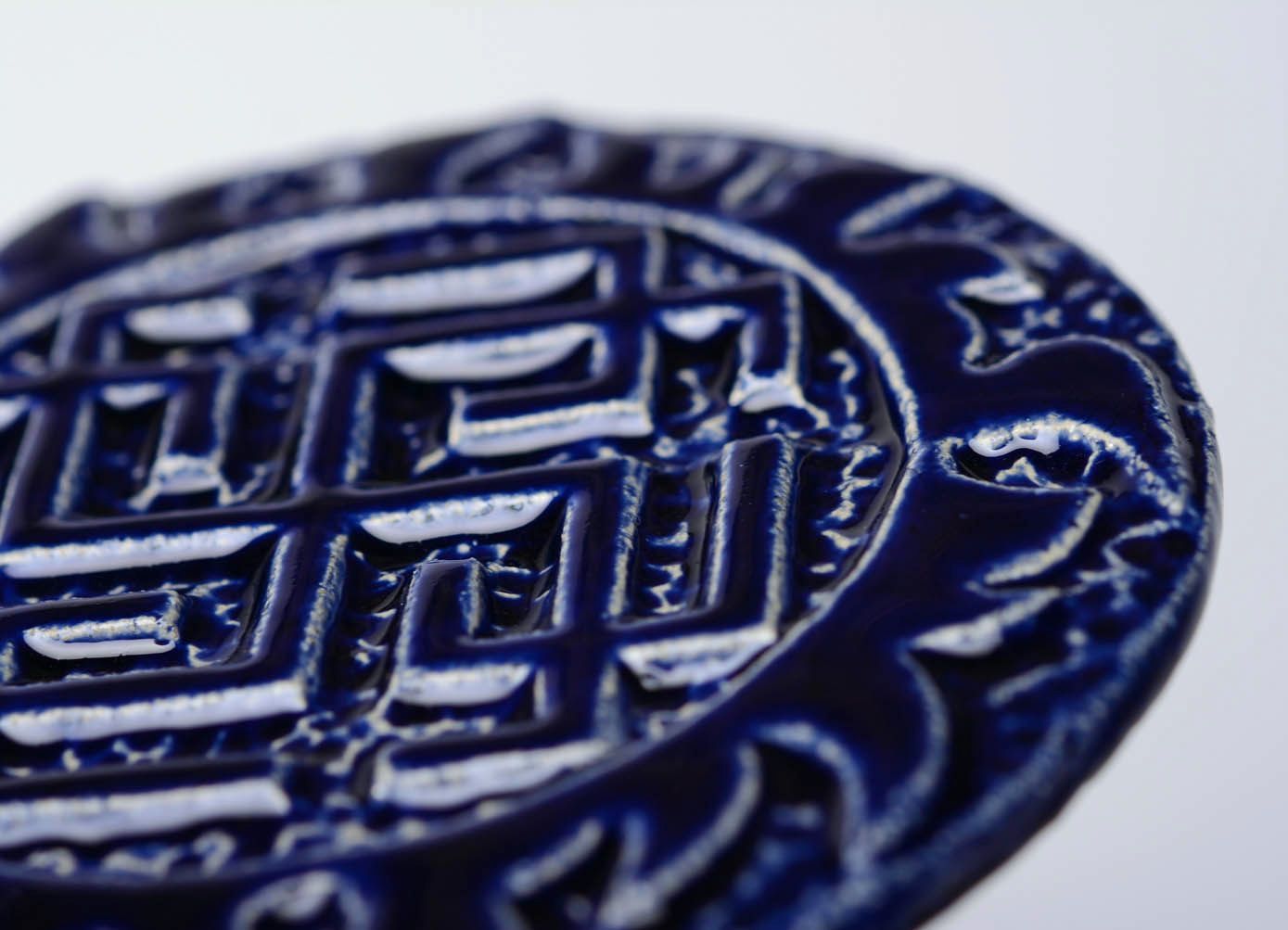 Prato talismã de interior de cerâmica coberto com esmalte azul sem chumbo Rodimich foto 2
