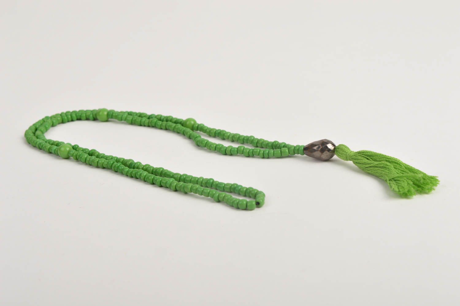 Collier vert Bijou fait main design avec gland en fils Cadeau pour femme photo 5