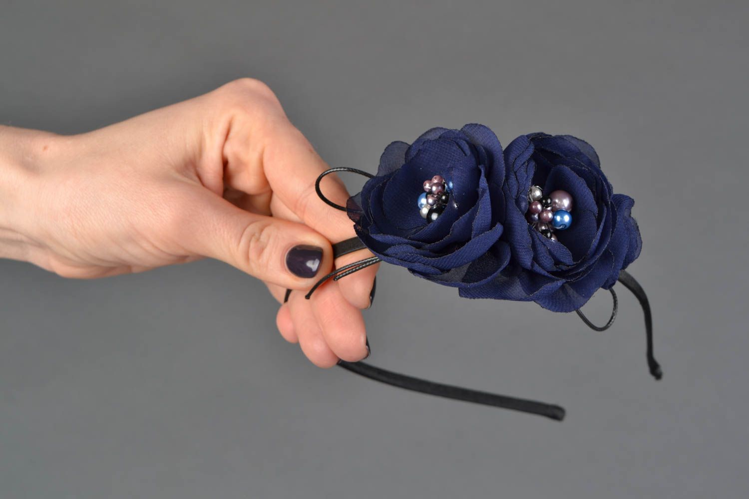 Serre-tête fleurs en mousseline de soie Bleu foncé étroit fait main pour la soirée photo 1