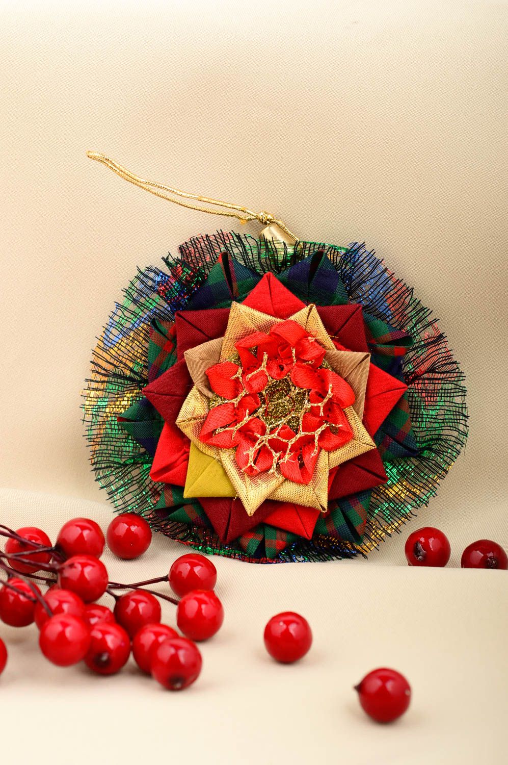 Handmade Deko für Weihnachten Wohn Accessoire Tannenbaum Schmuck rote Blume foto 2