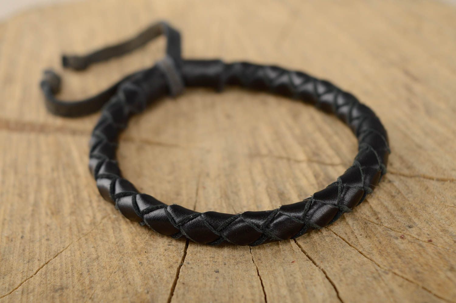 Unusual black woven leather bracelet photo 1