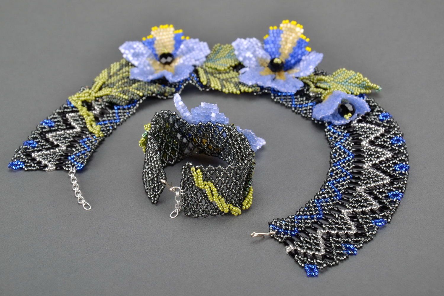 Parure collier bracelet Bijoux faits main bleu gris tissés Cadeau femme photo 1