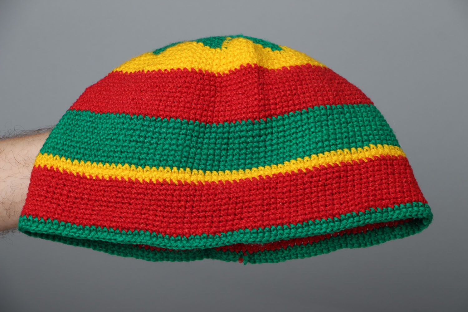 Bonnet tricoté au crochet multicolore fait main photo 4