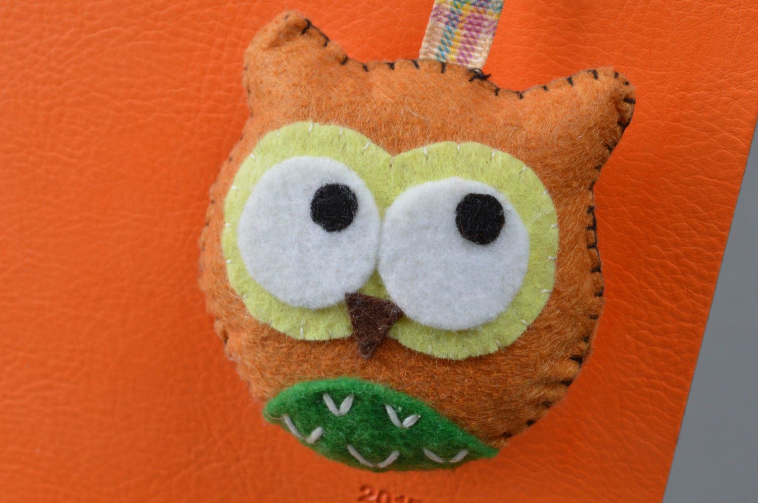 Unusual brown homemade felt soft bookmark in the shape of owl photo 2