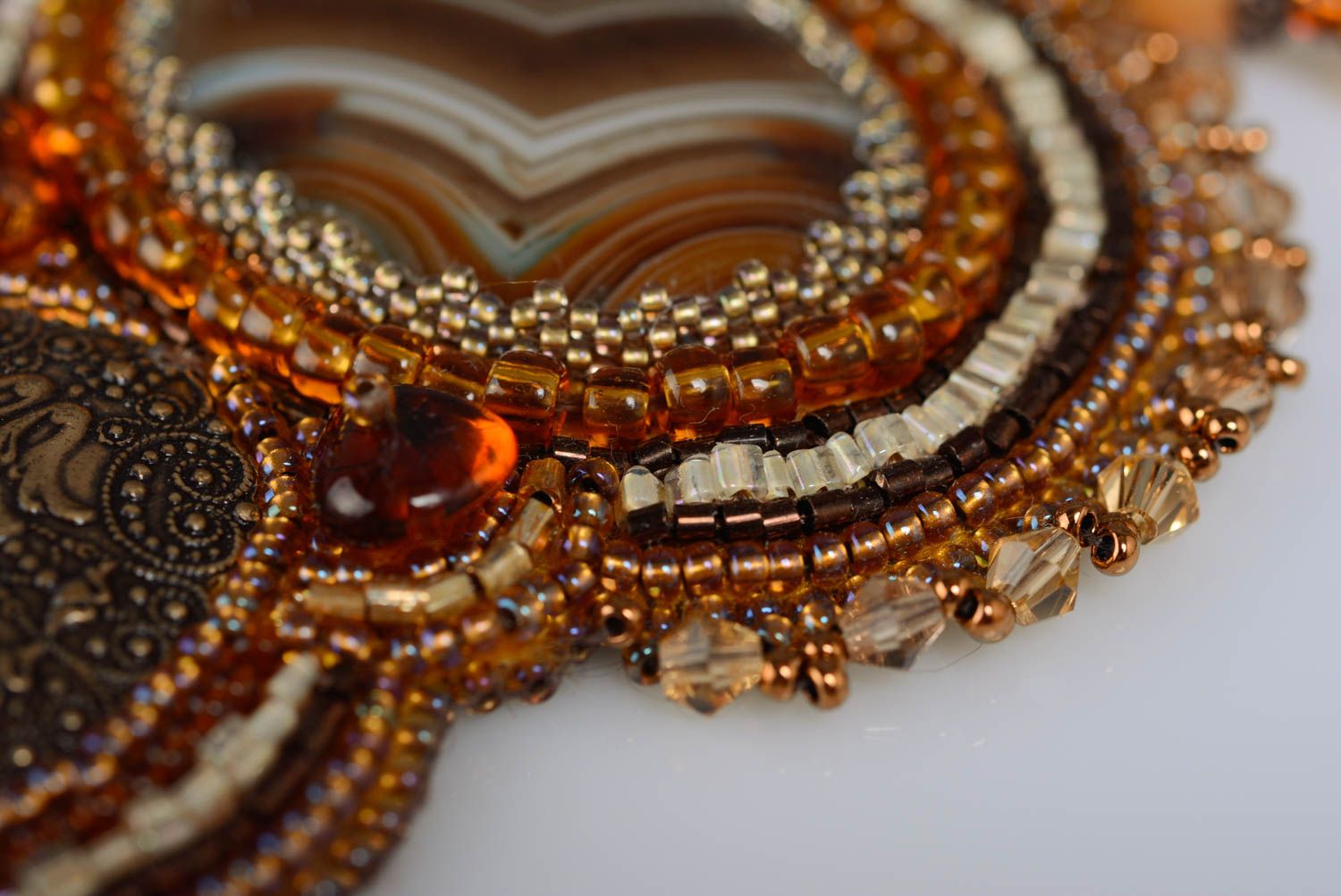 Handmade designer bead embroidered necklace with natural agate of terracotta color photo 4