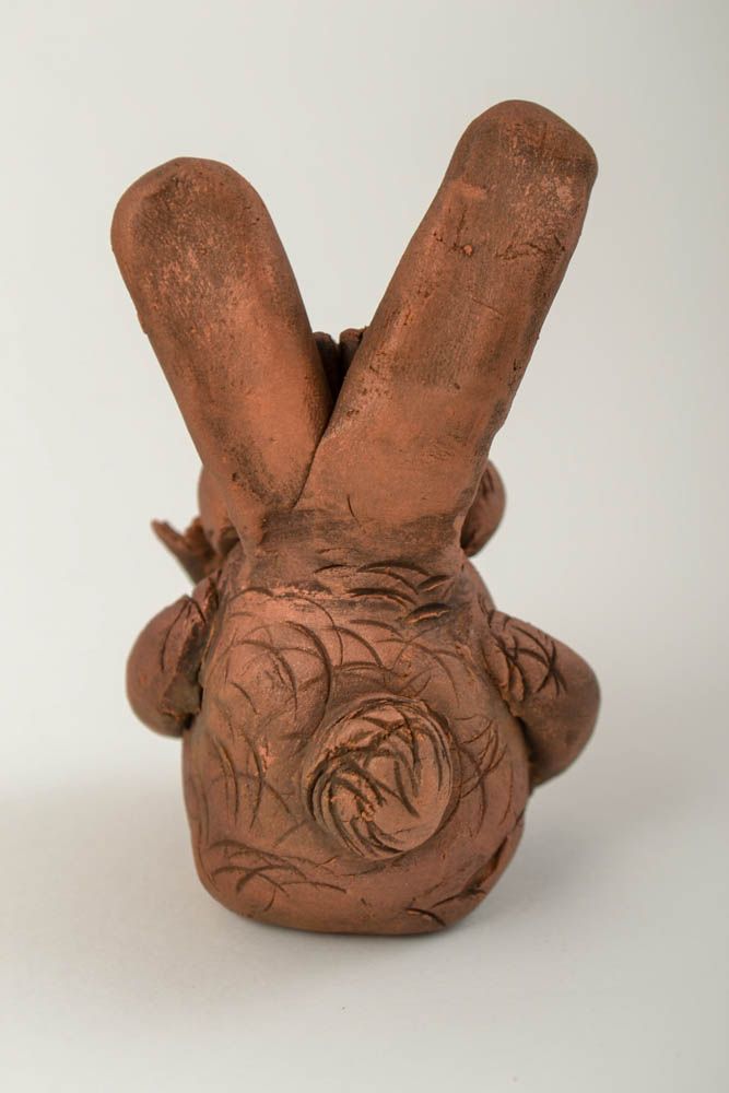 Фигурка из глины ручная работа подарок статуэтка из глины в виде зайчика фото 4