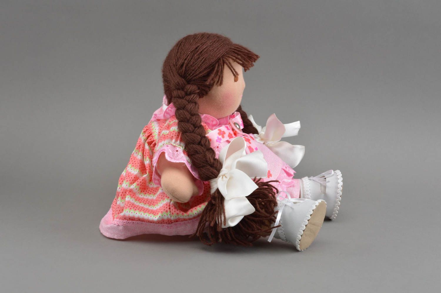 Muñeca artesanal hecha a mano de tela regalos para niñas decoración de hogar foto 5