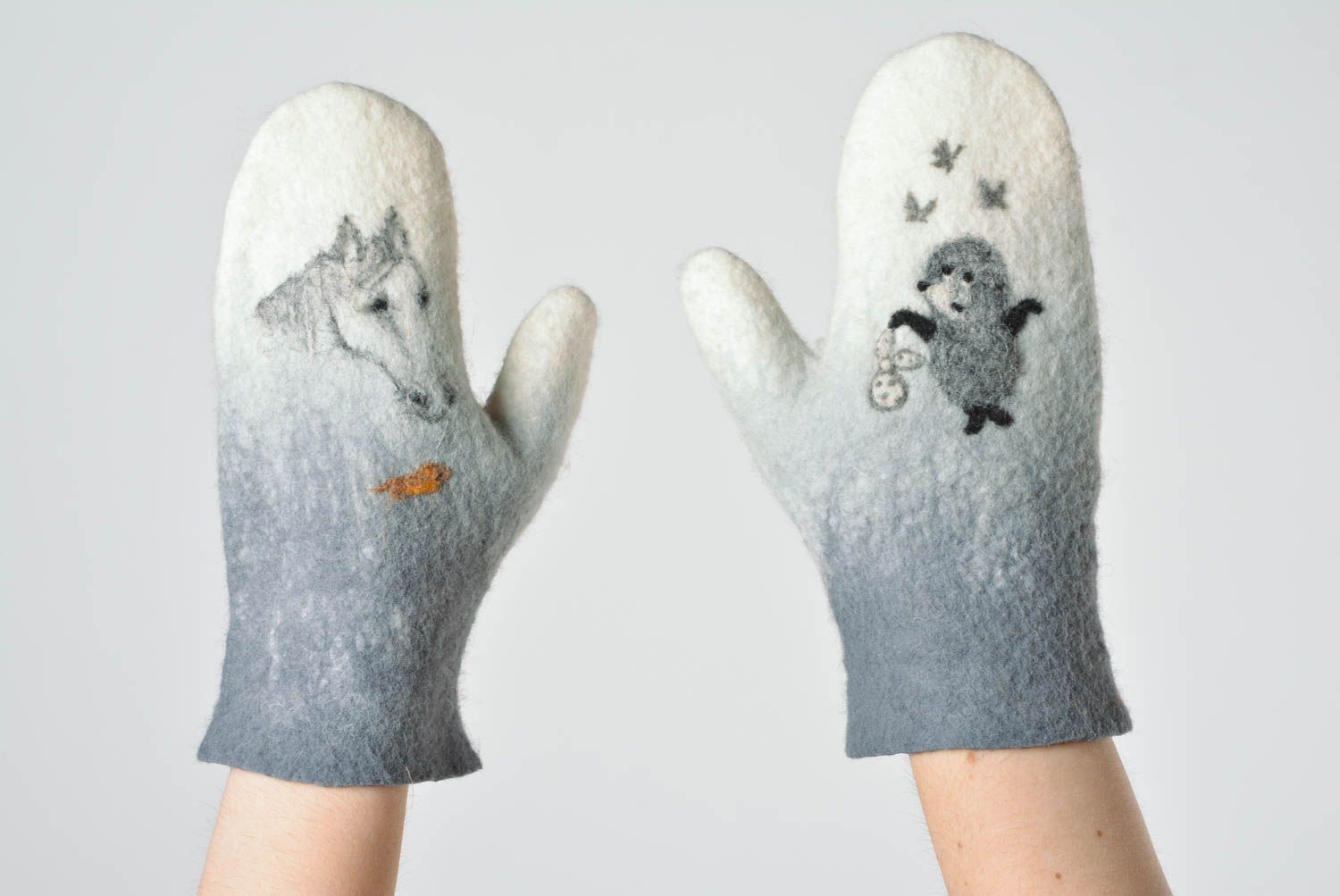 Moufles laine feutrée Vêtement femme fait main grises chaudes Cadeau original photo 2