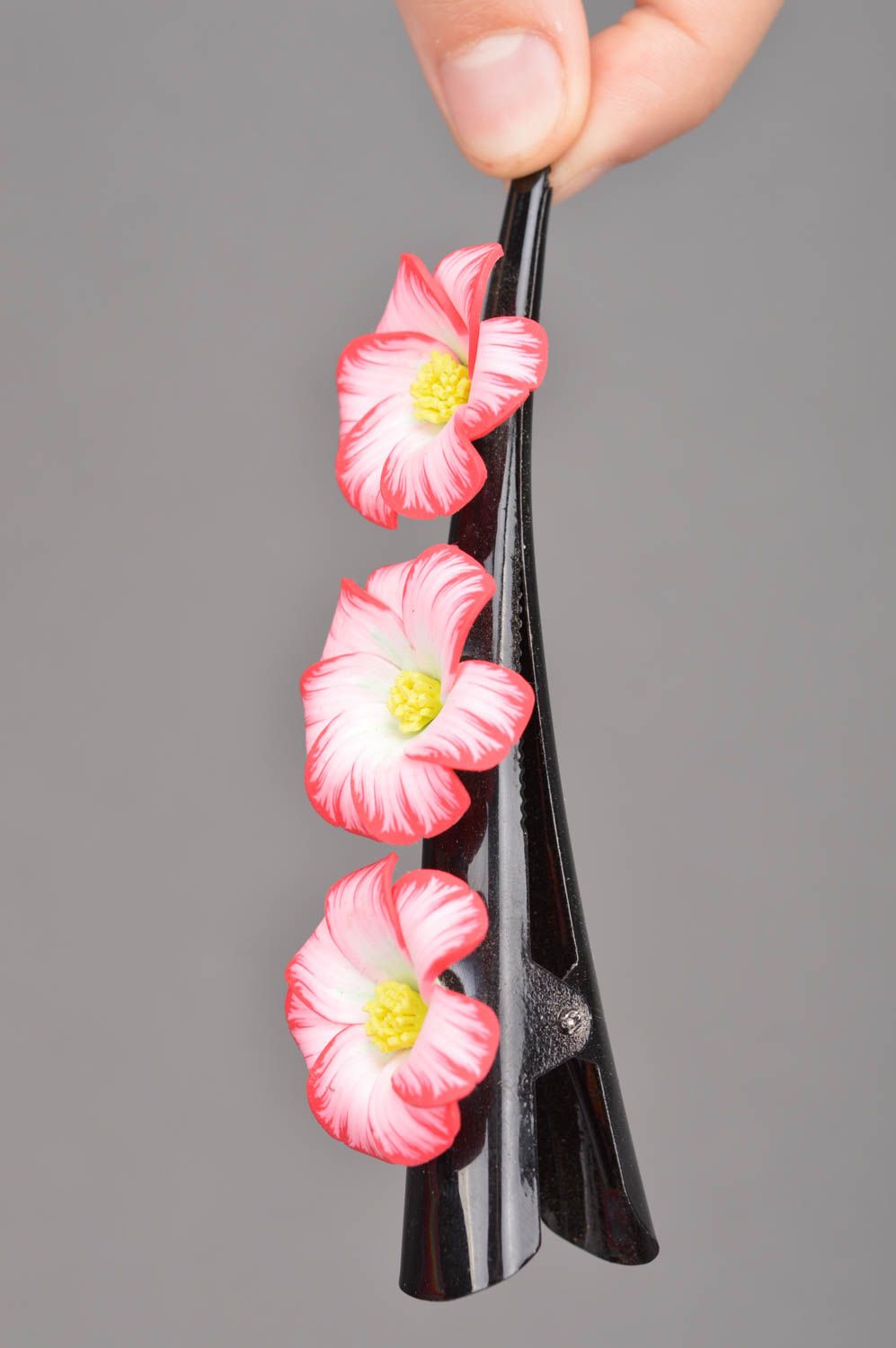 Blumen Haarklammer aus Polymerton in Rosa und Rot handgemacht schön originell foto 2