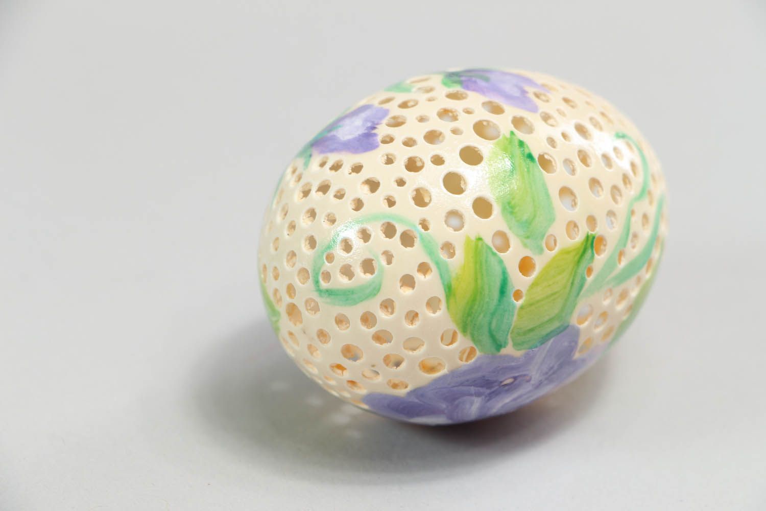 Painted decorative egg for interior photo 2