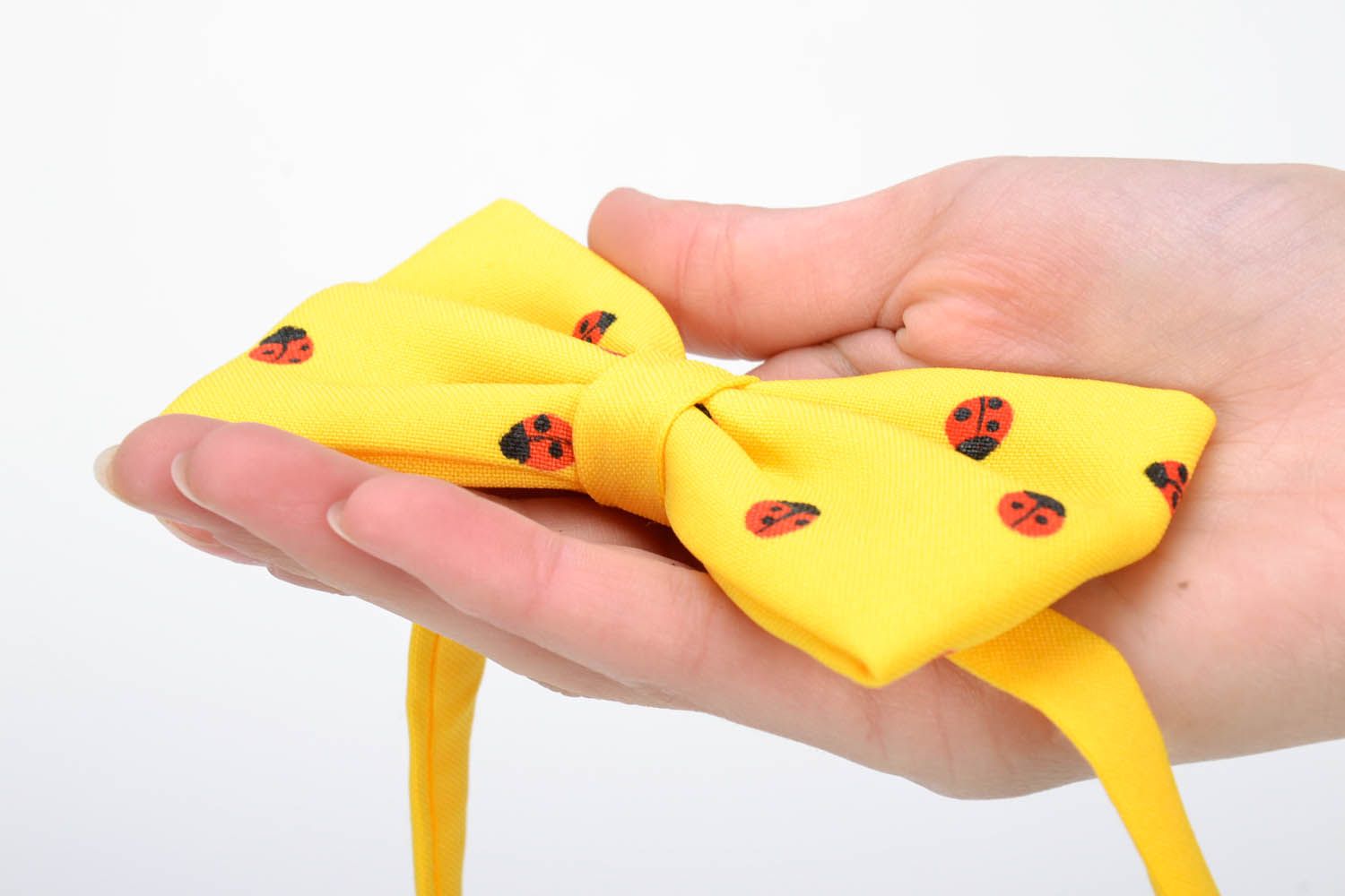 Желтый галстук-бабочка Божья коровка фото 4