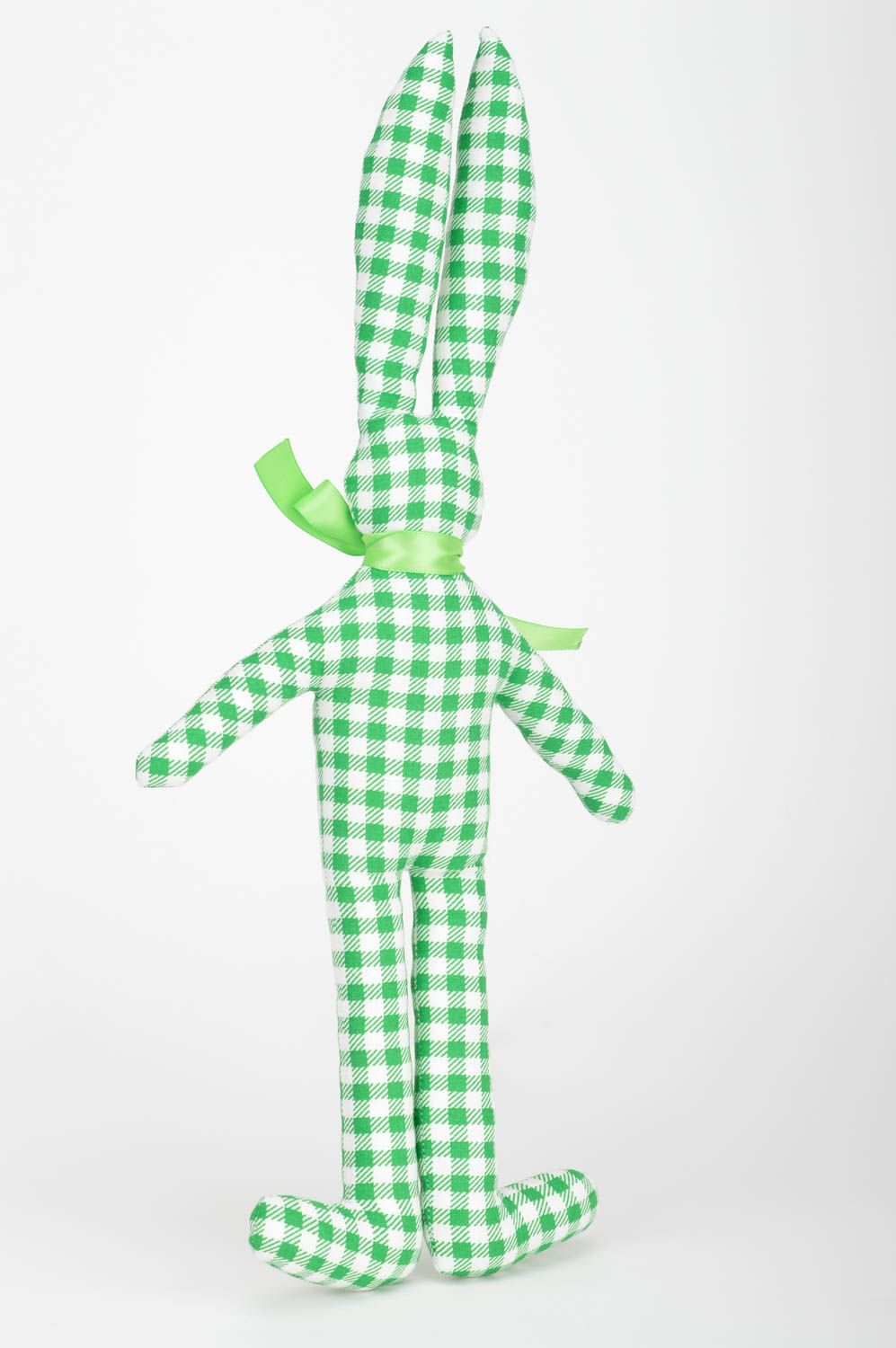 Handgemachtes Kuscheltier Hase aus Textil in Grün hypoallergen schön interessant foto 5