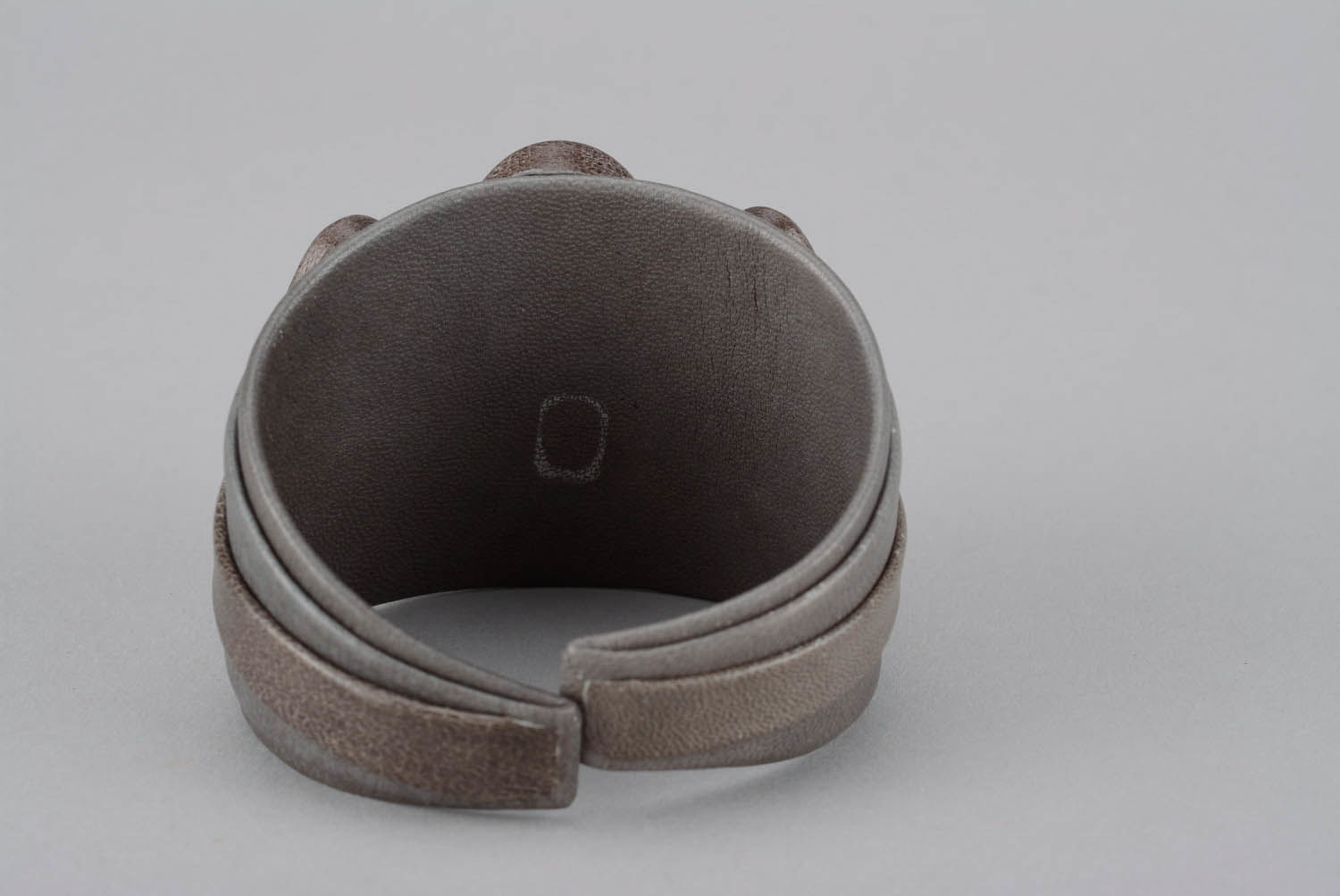Bracelet made of leather and horn photo 3