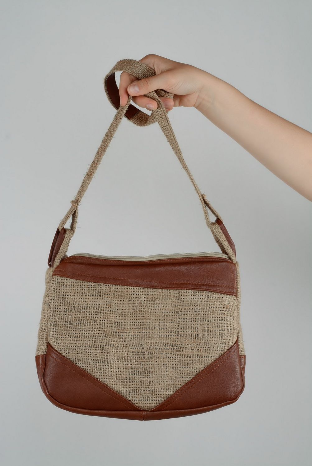 Purse made of leather and fabric photo 3
