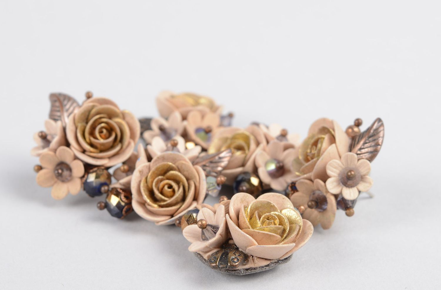 Effektvolle Blumen Ohrringe handmade Polymer Schmuck Ohrringe für Damen foto 5