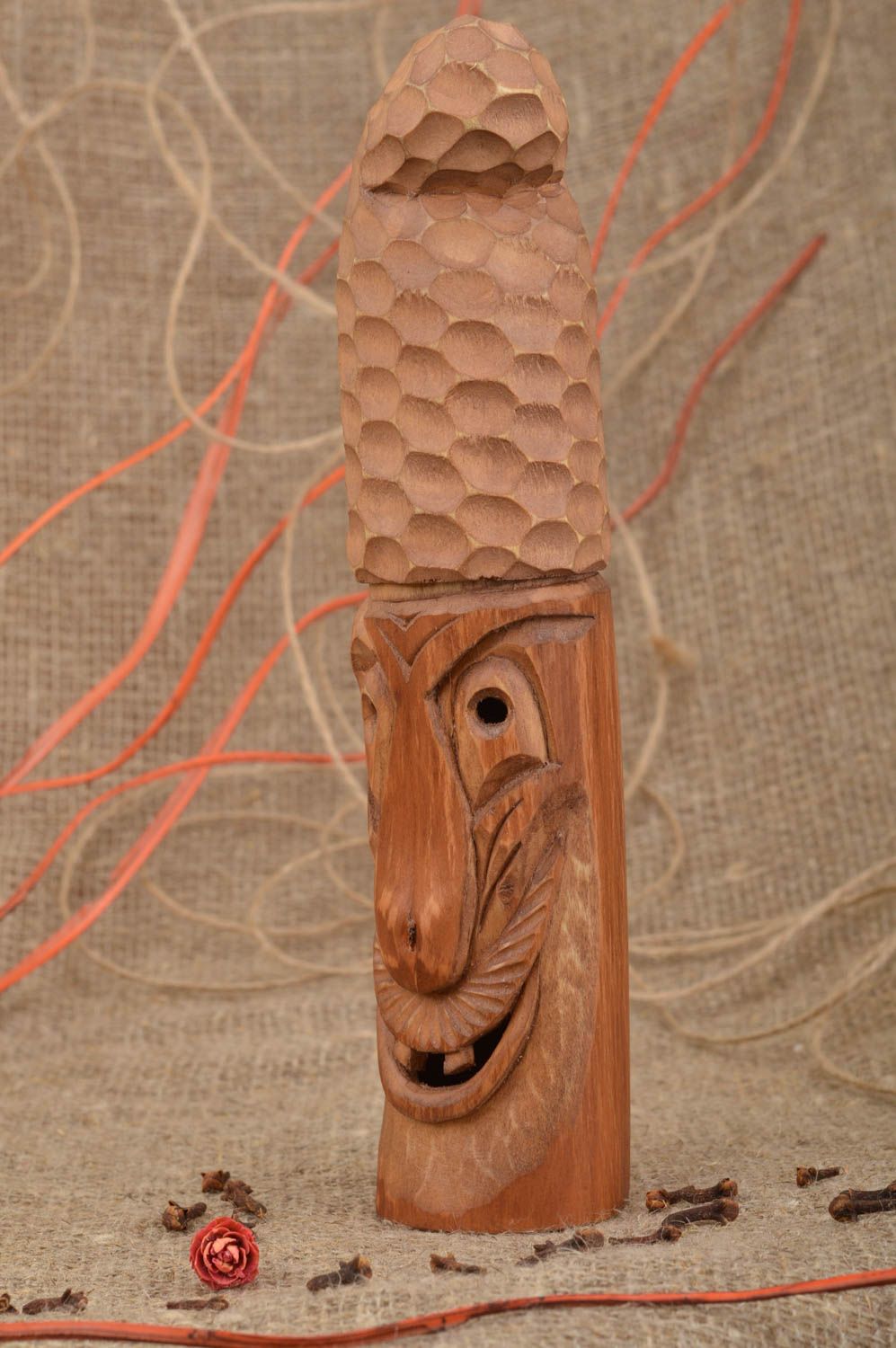 Cache-bouteille en bois déco fait main original accessoire ethnique pratique photo 1