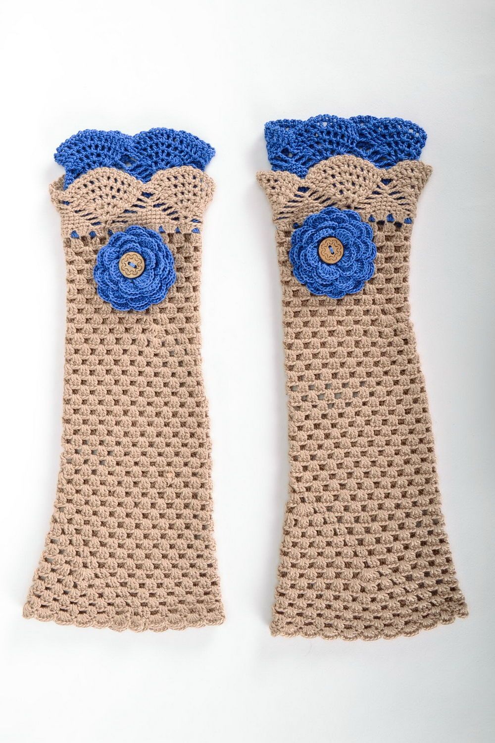 Mitaines tricotées à la main au crochet beiges photo 5
