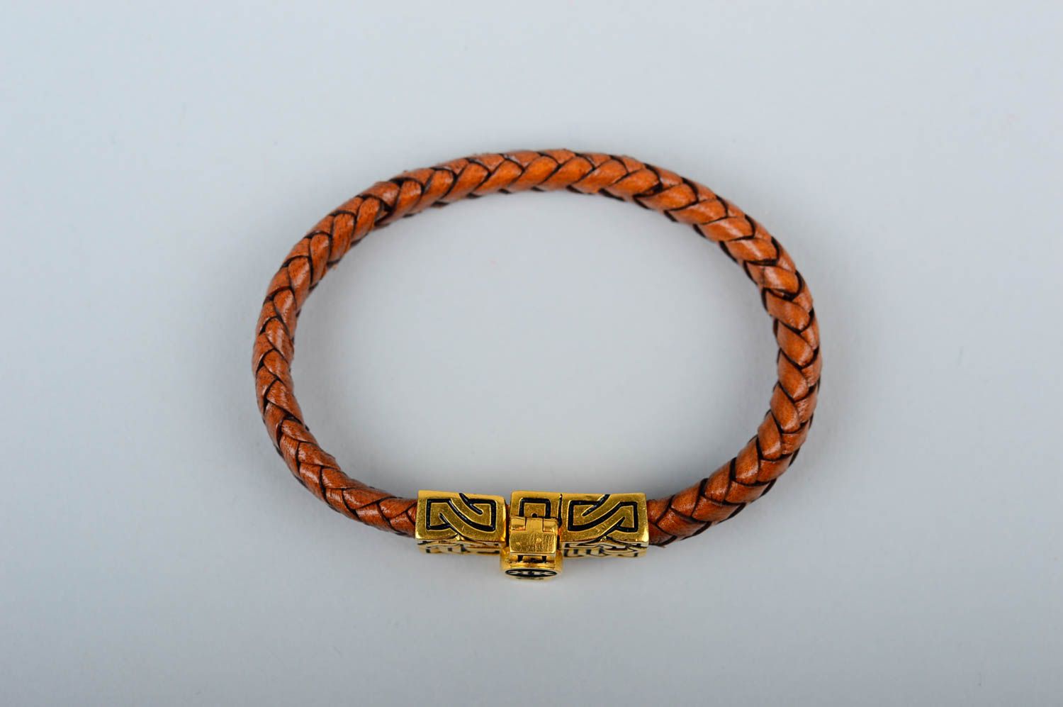 Кожаный браслет хэнд мэйд браслет на руку коричневый плетеный украшение из кожи фото 3