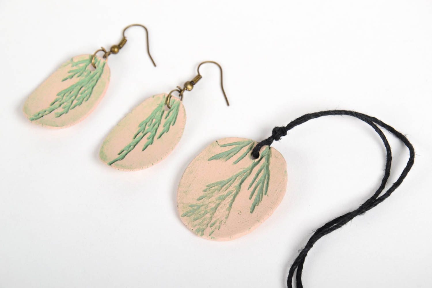 Fashionable dangling earrings handmade natural clay pendant jewelry for women photo 5