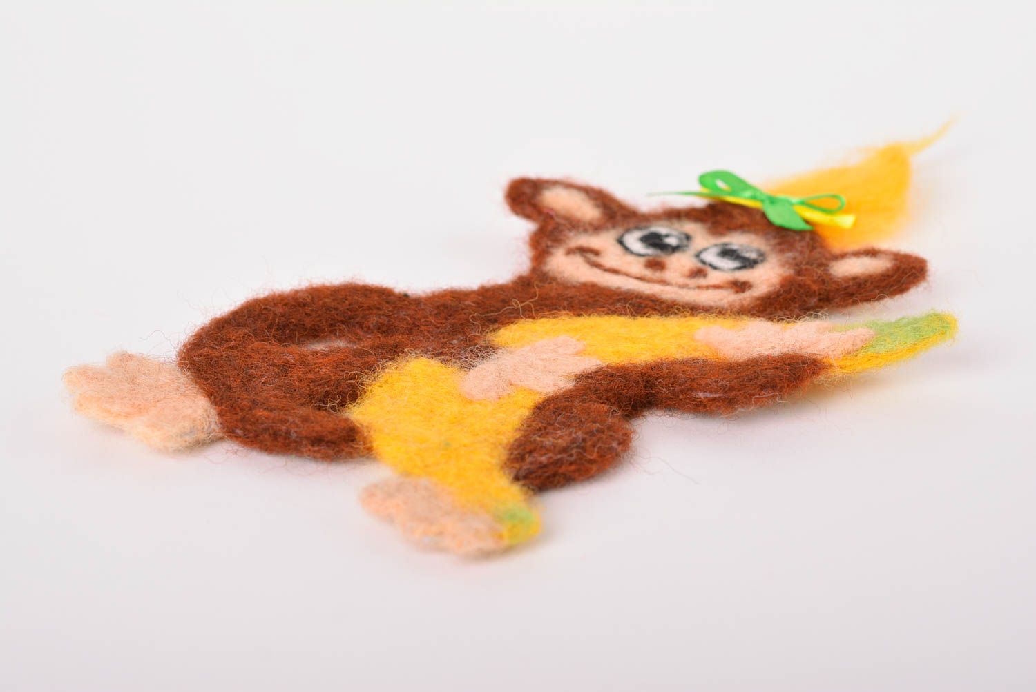 Магнит ручной работы обезьянка декор для дома забавная валяная игрушка фото 2
