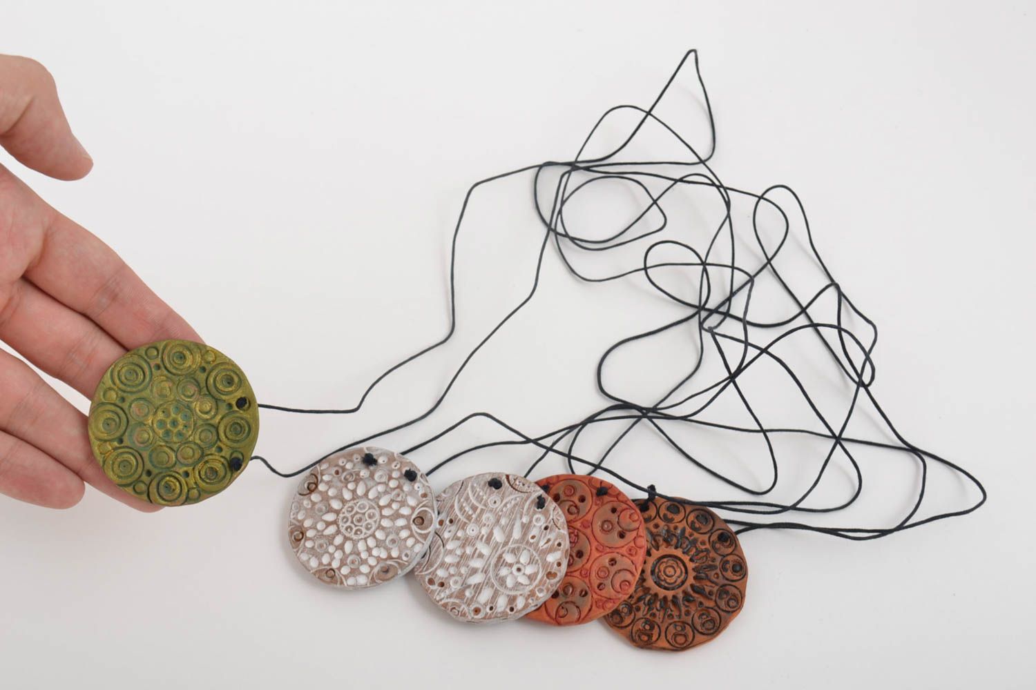 Anhänger aus Ton handgemachter Schmuck Halsketten für Frauen Schmuck Set 5 Stück foto 5